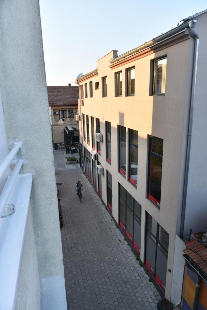 Promenada Apartmani Kruševac Eksteriør bilde