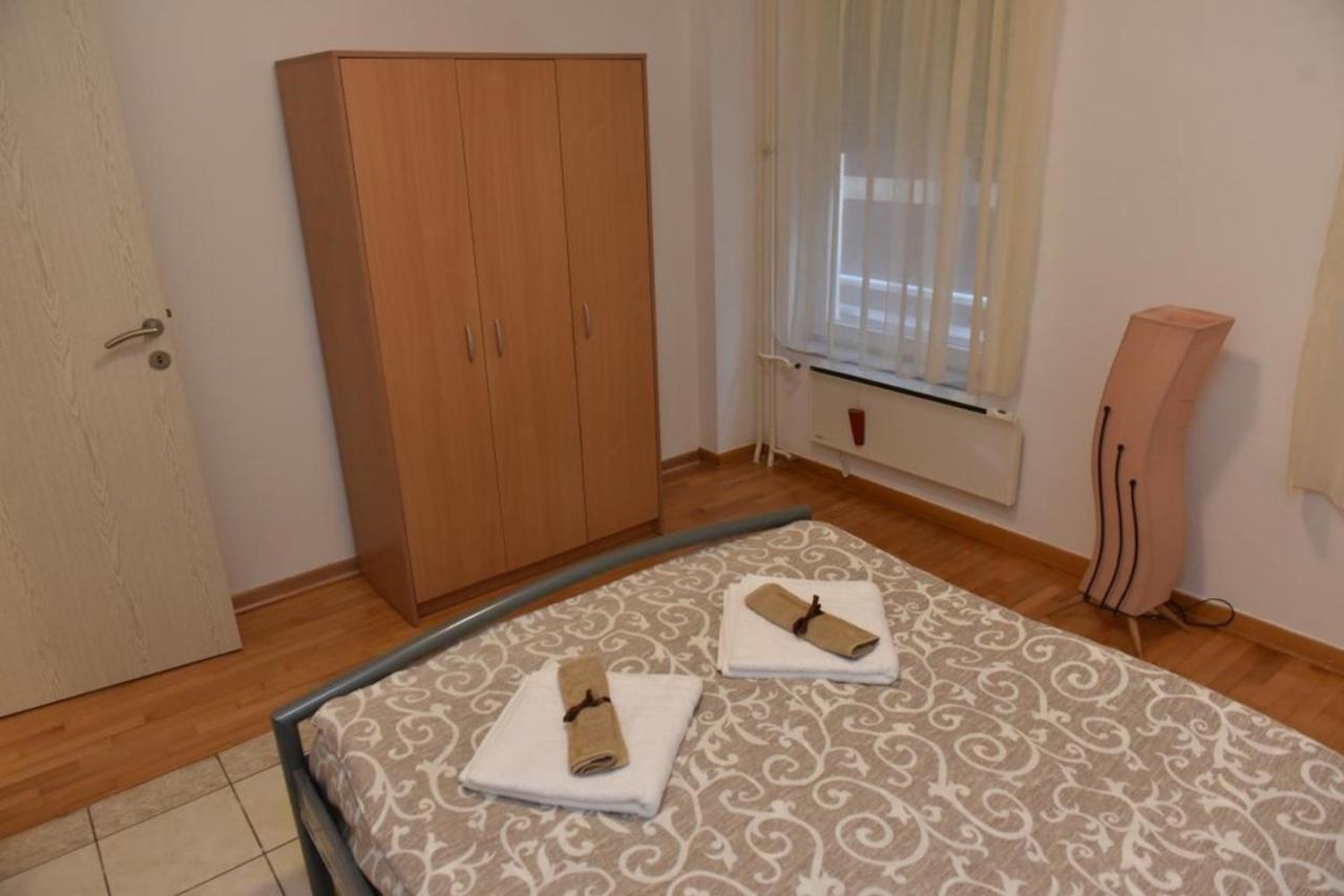 Promenada Apartmani Kruševac Eksteriør bilde